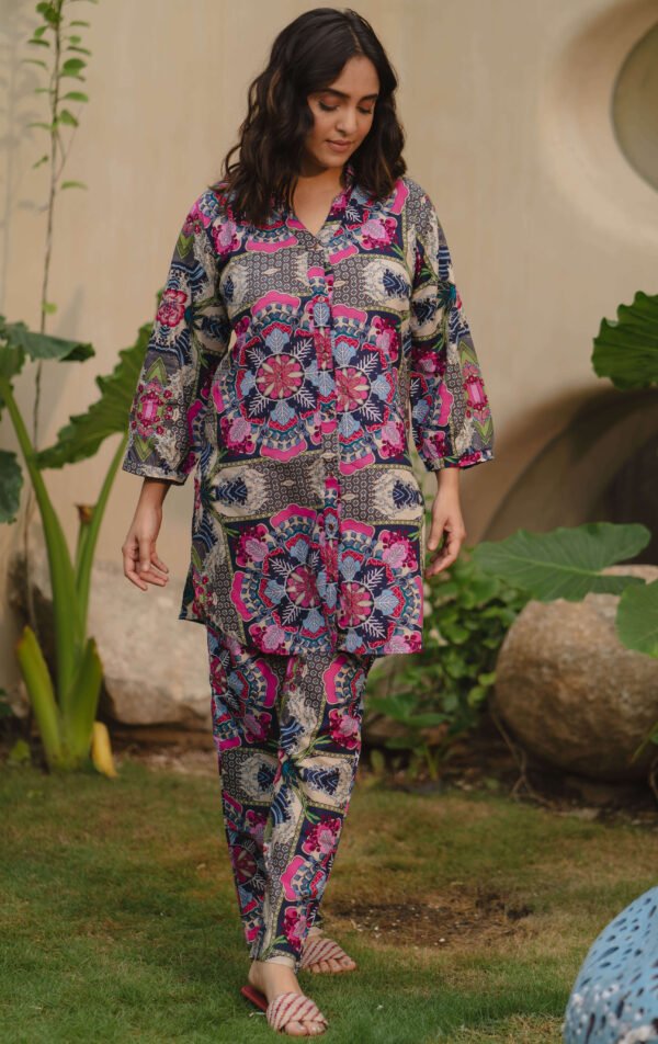 Womens Cotton Pink Floral Printed Kurta Set