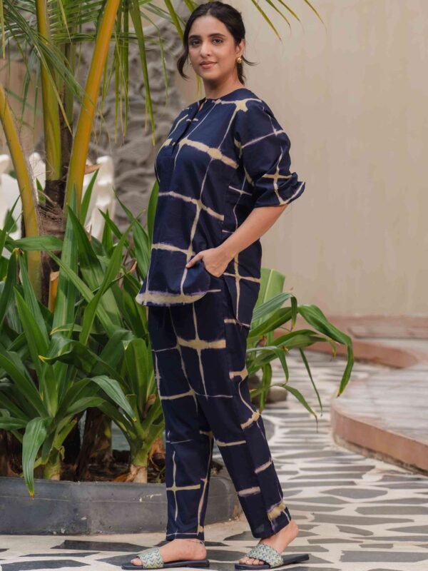 Womens Cotton Navy Blue Checked Printed Kurta Set